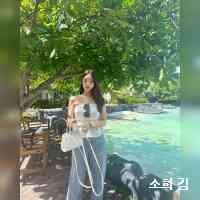 sohheekimm's profile picture. seokz_