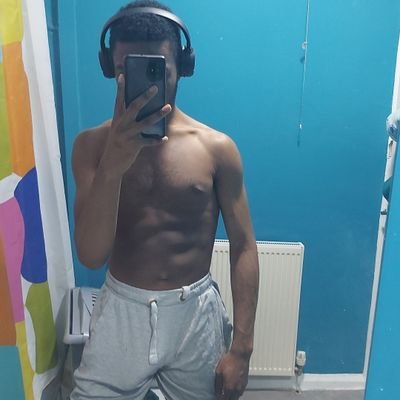 Your favourite Hung vers inch twink 😉 
Same username on all platforms