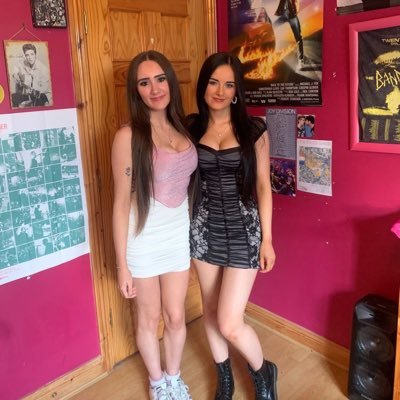 christinex5sos5's profile picture. 