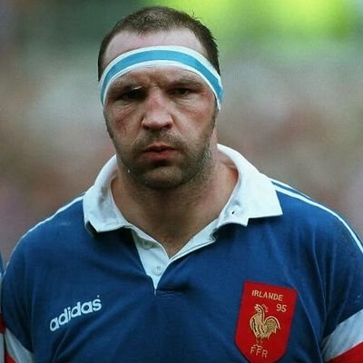 a_booling's profile picture. En venant ici, je n attendais absolument rien. Et bien je suis quand même déçu .