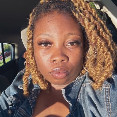 LikaMonae Profile Picture