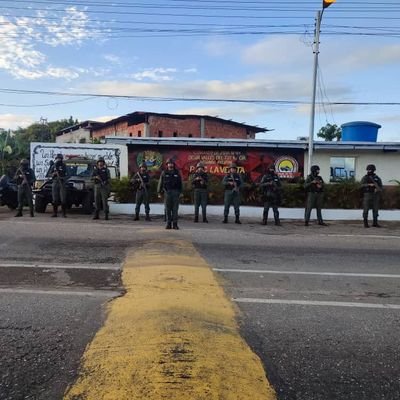 COMANDOS DE SEGURIDAD URBANA DESUR VALLES DEL TUY