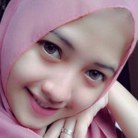 Zeline Lovata (@zel0vas) 's Twitter Profile