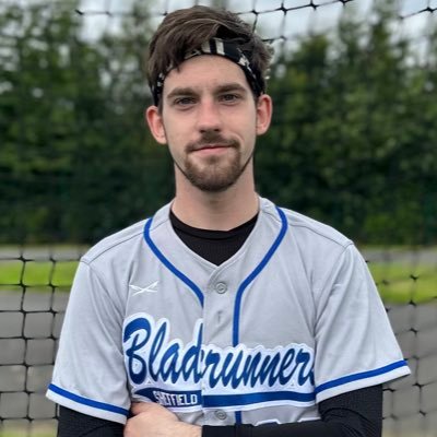 IwanStruggles's profile picture. I can do a mediocre goose impression. #36 for Sheffield Bladerunners