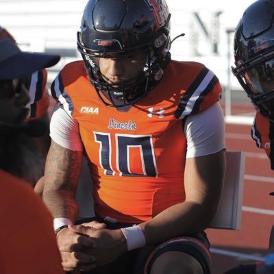 6’0 200lb dual threat qb @ lincoln university