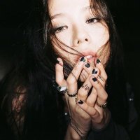 โ๐๐๐๐๐โข (@limooncollector) 's Twitter Profile