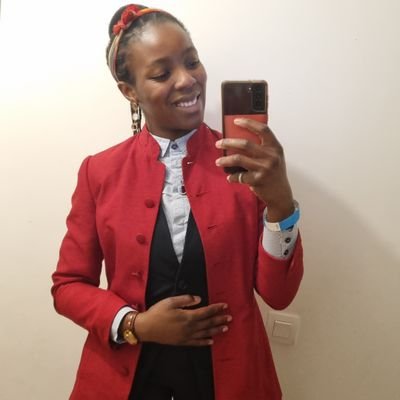 (Marie) Ivy
I'm from Africa,Cameroon,Béri-douala,Lendong-Obala,
Proud of being black♡,
No more informations for you..:P
Would you follow me?Try and let's go!
