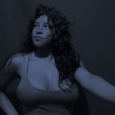 Mujer en constante crecimiento y aprendizaje. Compartiendo ideas, experiencias y perspectivas en esta plataforma.