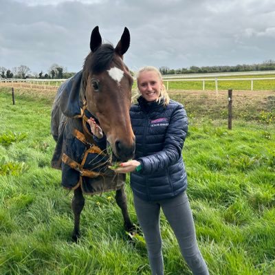 The Racing Manager, Customer Relations 👩🏼‍💻 . Charlie Longsdon Racing🐎 Views all my own. All things sport or horse related!