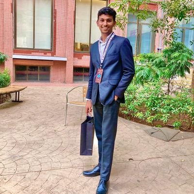 ChoudharyHD16's profile picture. I am a Hindu, and I am a nationalist, but I am not a Hindu nationalist. My nationalism is unquestioningly, all embracingly, Indian. ❤🇮🇳
Law student ⚖, AU'27
