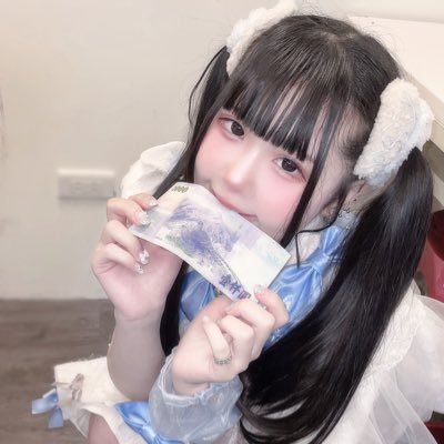 台湾のアイドルユニットのるのる🐶 千円台湾ドラ水色担当のののおです