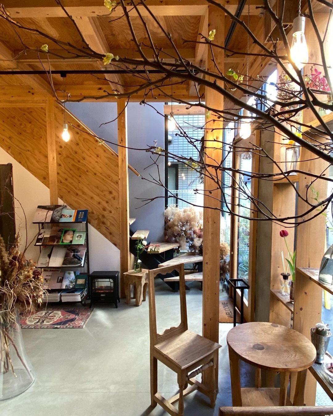 angela_fis7348's profile picture. とりあえず会ってすぐにホテルへGO！それから今後の関係を決めていきましょう。そんなノリで遊んでいる人妻です。