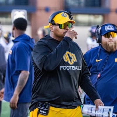 Blessed. Husband, Father of 3, Son, Brother. Co-Defensive Coordinator / Safeties Coach @ucobronchofb #MoneyTeam #AATB #RollChos