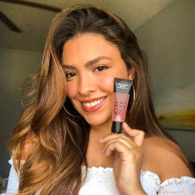 ugcbyisadora's profile picture. Creating engaging & converting content ✨ | Let's collab! ➡️ isadoracaladougc@gmail.com