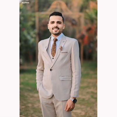 وفي قلوبنا دعواتٍ ، إجبرنا بها قريبًا يا الله ، إجعل لنا نصيبٌ من ما نتمنَّاه .♡