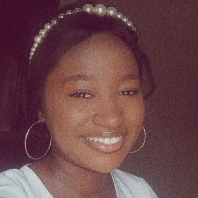 __Abisola_'s profile picture. God's own//  Nurse/music 🎼🎼...volunteer
