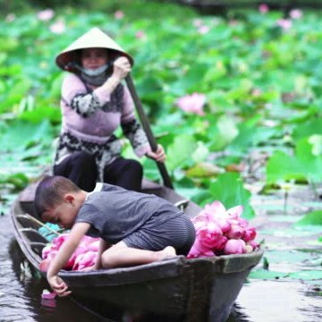 Những đứa hay cười thường là chưa có ghệ.