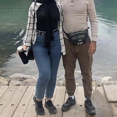 Hii wanna be a mcuck  here for a future hijabi wife🧕🧕
old account deleted created a new one