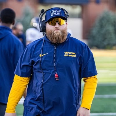 Linebackers Coach and S&C Coordinator @ UCO| #C4Family | #recruitTexoma | #bEASTTEXAS | Southeastern OK State Alum | Henderson State Alum | #ABN