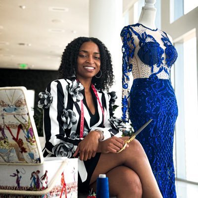 TSUAlumna •Fashion Designer• Tailor• Seamstress👗✂️👖Follow my business page IG:recreations_designs