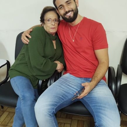 LauraSilve55493's profile picture. Laura silveira