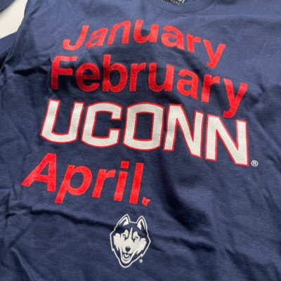 Diehard for wife, kids, UConn, Philly, AOF, love, kindness, and nonna’s lasagna. UConn ‘97 journalism. WHUS hoops play by play 95-97.