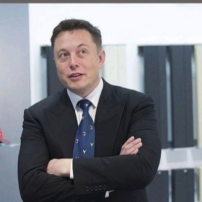 PRIVATE ✪              CEO          🔻 Twitter  SpaceX Early-stage investor  Cheif Product Architect Tesla,inc ✪    CEO          🔻