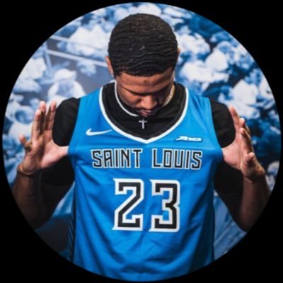 @SaintLewisMBB 💙🤍