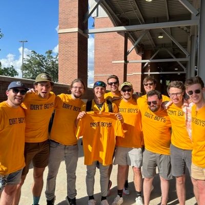 we love dirt, balls in the dirt, and Southern Miss baseball