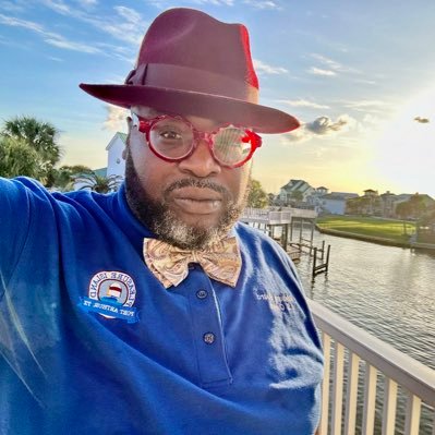 PastorSimQ's profile picture. King, Spiritual Leader, Public Servant, Chef & Entrepreneur: GraceHub Inc. (Pres. & CEO) | Nacho Queen | SQ2 Worldwide | Love's Front Door Int. (Senior Pastor)