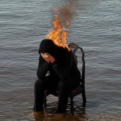 Pinnedxo's profile picture. Average Degenerate