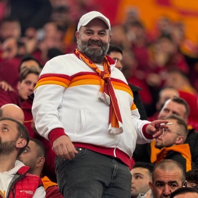 TEK KRALLIK GALATASARAY'LILIK.