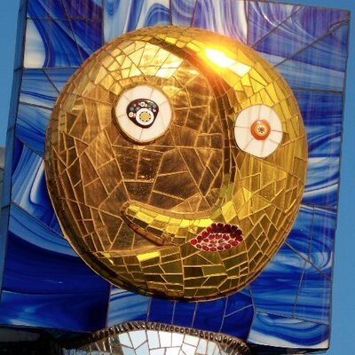 limazuluhotel's profile picture. This account USED to be @hotelzululima b4 a screwup with 2factor and lousy AI directed @twittersupport left me locked out of my own account.. boo...