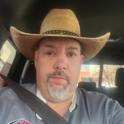 I’m in Lubbock, TX 52 years old. And loving life even though I’ve fallen on some hard times. Winners DON’T quit and Quitters don’t Win