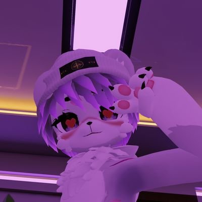 Just a silly lil guy - 27 - 18+
Profile to be lewd and down bad~