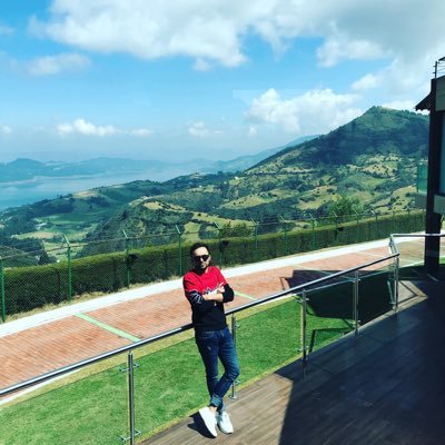 Felipsov's profile picture. Las cosas claras y el techno oscuro