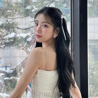 ♡₊˚ 𝐔𝐍𝐑𝐄𝐀𝐋 – 2003. Graceful, elegant, and goddess-like visual. She glides through life like a beautiful swan, 𝓝𝓪𝓴𝓪𝓶𝓾𝓻𝓪 𝓚𝓪𝔃𝓾𝓱𝓪🦢