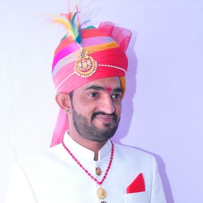 मेरी हिम्मत मेरा धर्म , मेरी ताकत मेरे संस्कार ,
मेरा सर्वस्व मेरा जय राजपूताना संघ , मेरा जन्म क्षत्रिय अवतार ।।
#जय__श्री__राम 🙏🚩