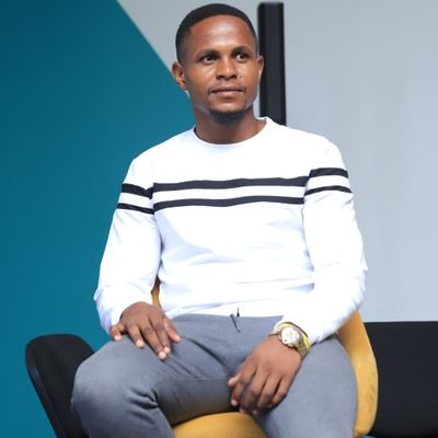 Software Eng. | Founder & CEO https://t.co/9k758oCTJb | Multimedia Web Developer @IMChallengeug | Ex-Freelance Front-end Developer | IT Officer intern @bayloruganda.