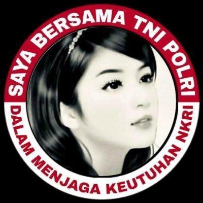 dibalik kelembutan tersimpan kekuatan yg bisa menghacurkan apapun yg menghalanginya. PORNO block. NO DM. peringatan, Memaki maka sekebun binatang jadi milikmu!