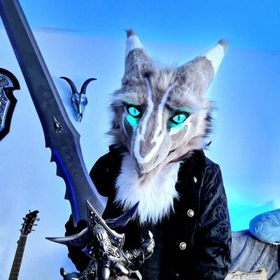 Sergal 🔞, computer scientist, hobby photographer and guitar player. 32,♂️ Taken. Suit: Shiryudesign