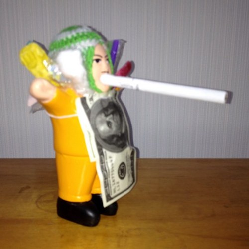 azure_design's profile picture. フリーランス的な事やってます。 デザインからウェブ解析となんでもします。 色々情報交換してください。 Illustrator、Photoshop、Flash、Fireworks、Dreamweaver 、ＰＨＰ、上級ウェブ解析士