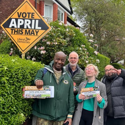@AprilPreston_ and the Withington council ward Liberal Democrat Team, working hard all year round - anything you wish to raise with us, please DM 🔶