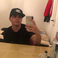 N (@cornidezn) 's Twitter Profile