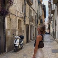 EileenJones (@2czpsoi9b1xbm) 's Twitter Profile