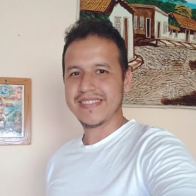 Linom_7's profile picture. I❤️family