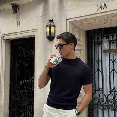 Orbit_gu's profile picture. 🎮 Game Developer | Создаю миры, механики и истории | #gamedev #indiedev