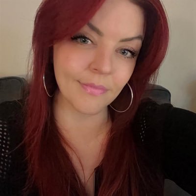 lucy_leyshon's profile picture. Welsh ~ Cat whisperer ~ Nature 💛