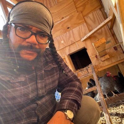 DaveQ230's profile picture. Yea, but I am who I am.  Bronze Star w/Valor and 2x Purple Heart recipient. 🇺🇸