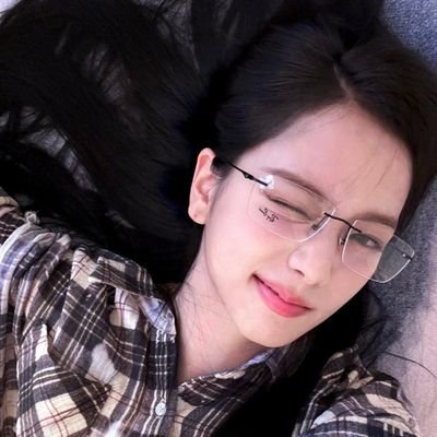 Kim Jisoo's slave | Ruka Lover | RORA | Socially Awkward                                                      https://t.co/IsJxRg0IbI